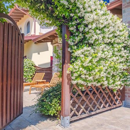 Endless Summer Sirmione - Italian Homing Exterior photo